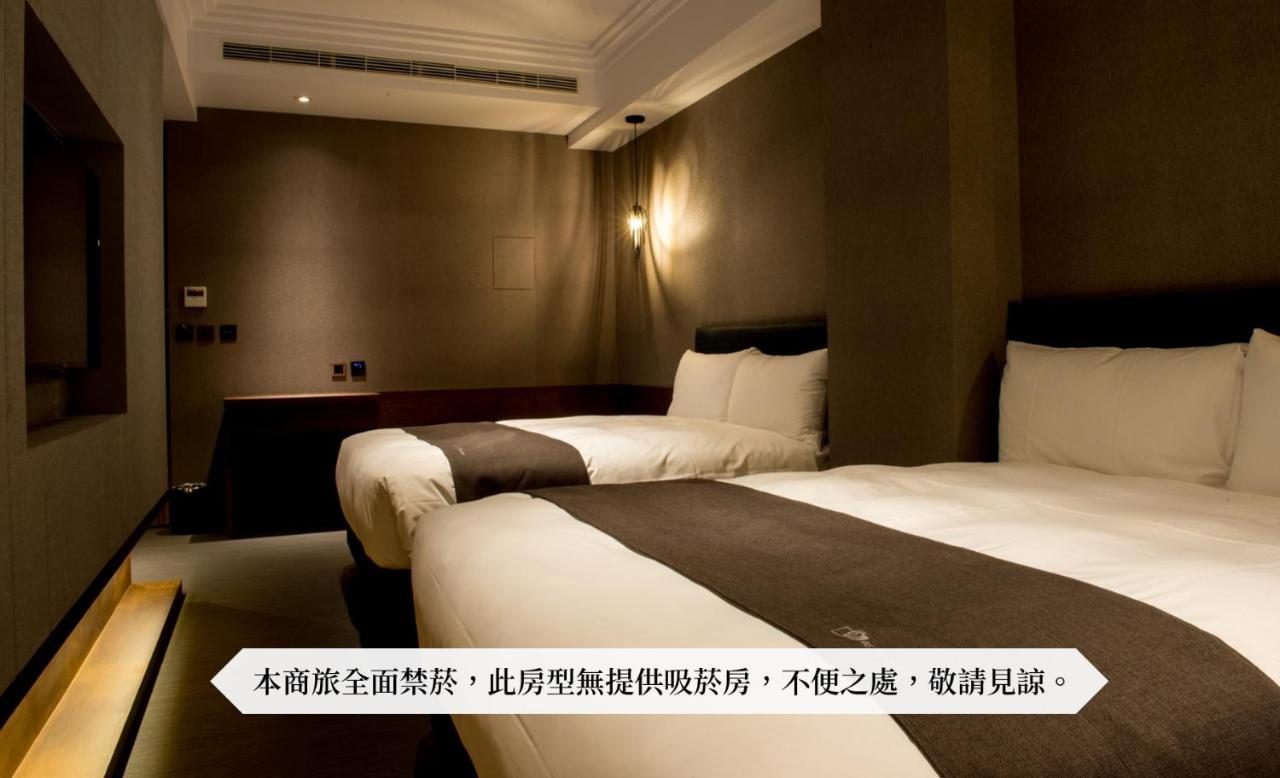 He-Jia Hotel Miaoli Luaran gambar