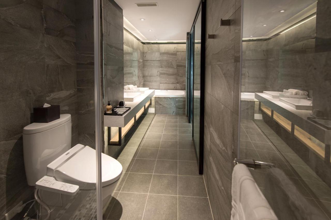 He-Jia Hotel Miaoli Luaran gambar