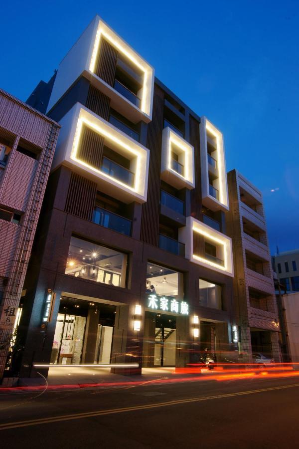 He-Jia Hotel Miaoli Luaran gambar