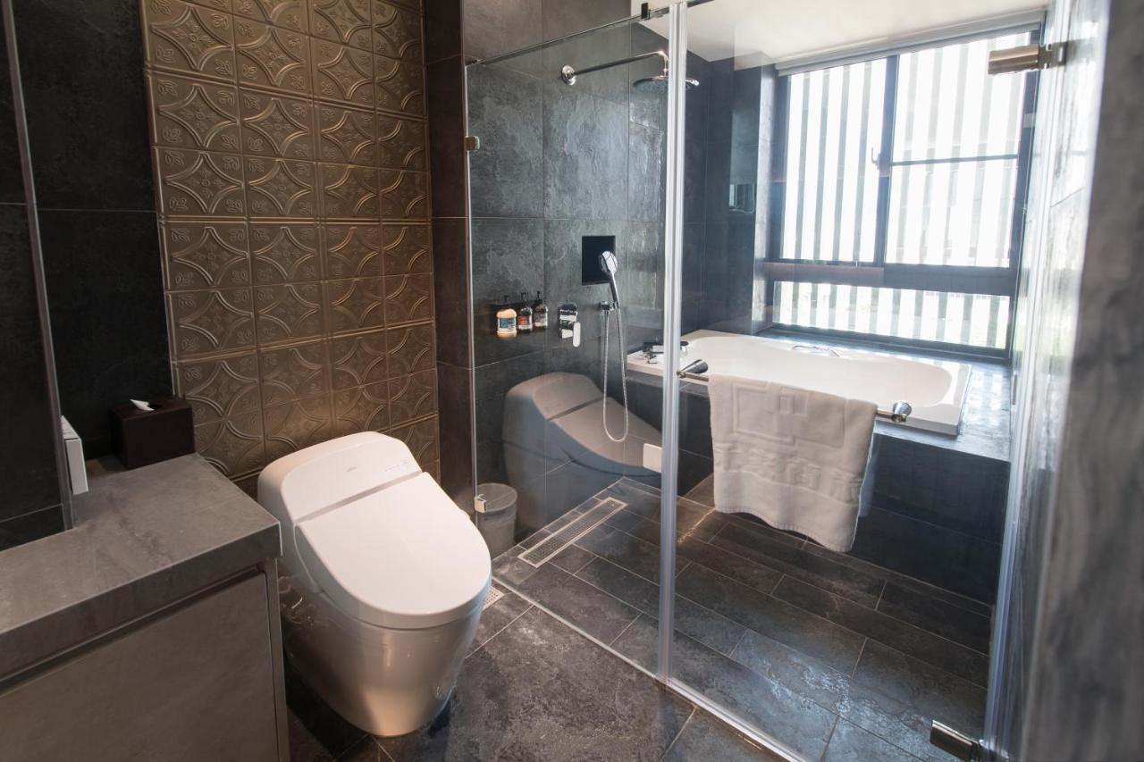 He-Jia Hotel Miaoli Luaran gambar